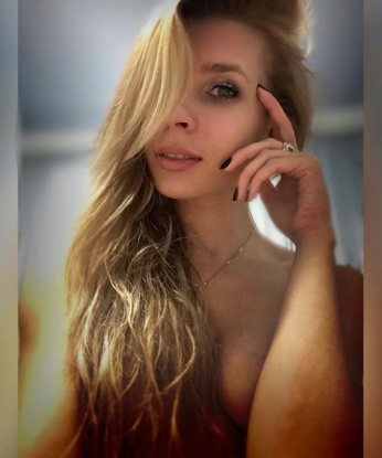 Проститутка Нина